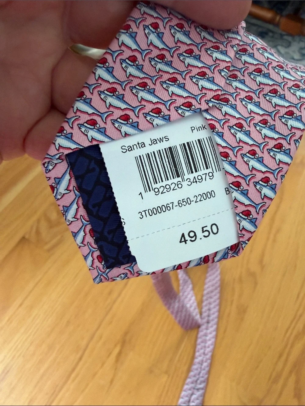 VINEYARD VINES SANTA JAWS TIE NWT Boys